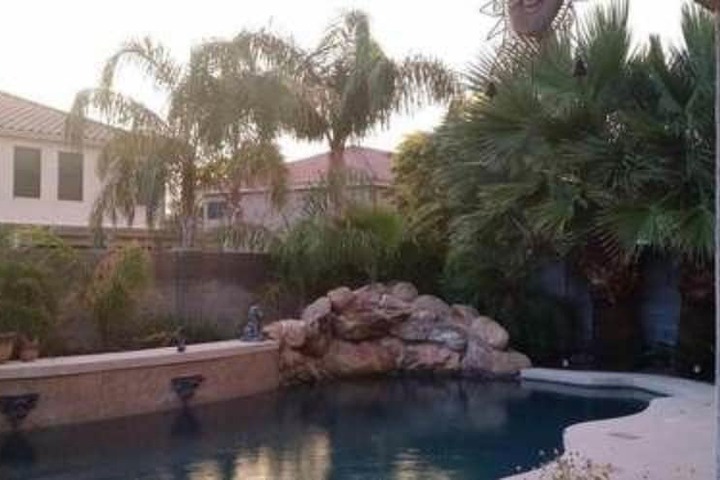 Pools & Facilities