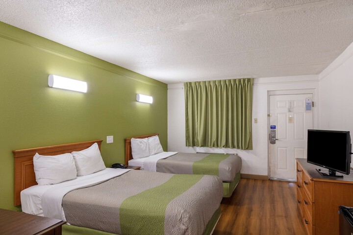2 Double Beds (2 of 9)