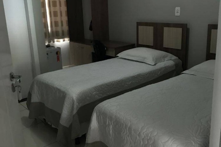 Room 7 of 43