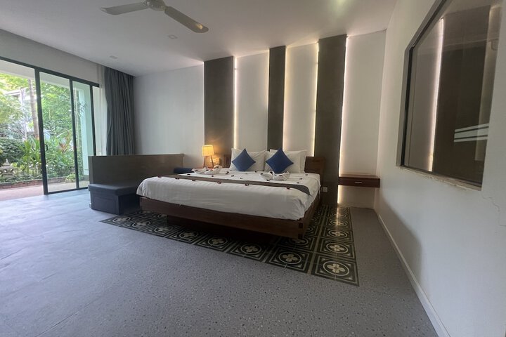 Room 38 of 105