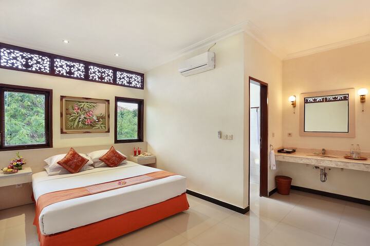 Room 5 of 61