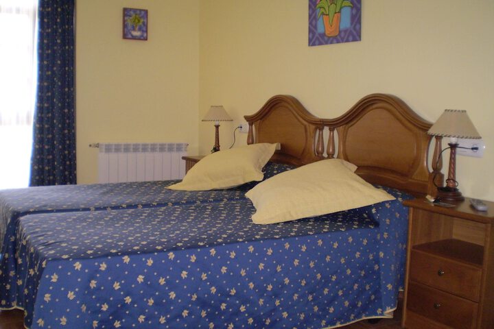 Room 2 of 17