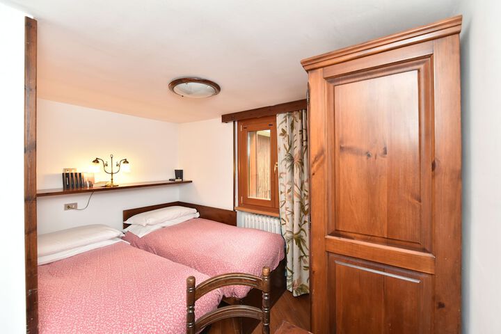 Room 30 of 45