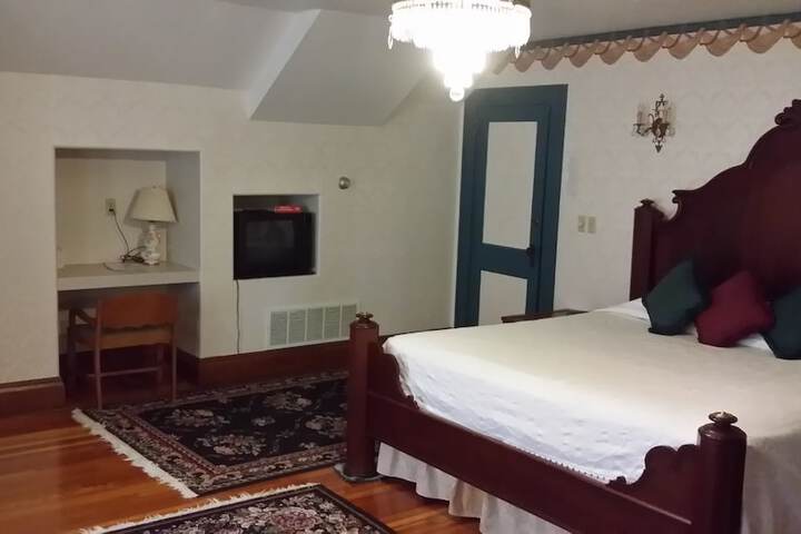 Room 5 of 59