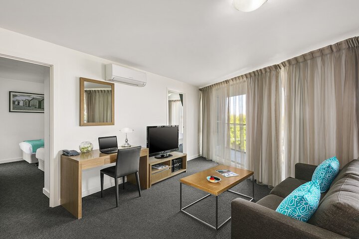 Room 14 of 26