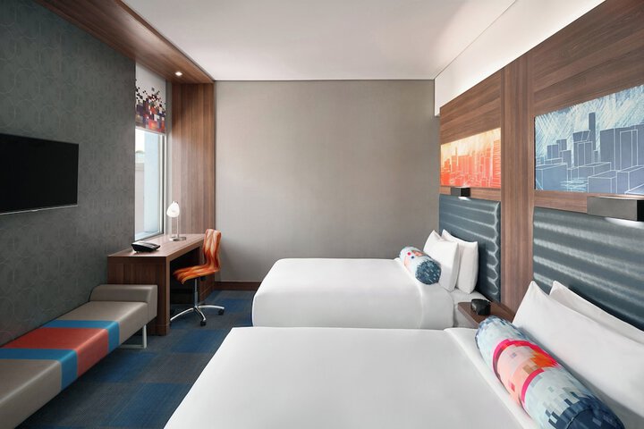 Room 16 of 54