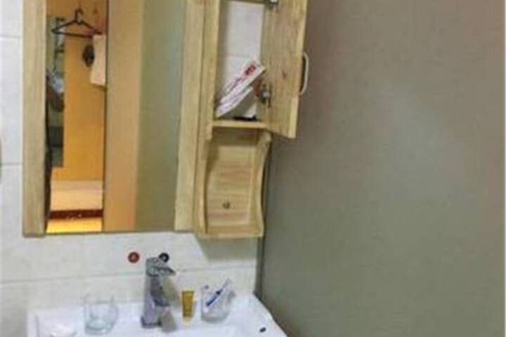 Room 5 of 21
