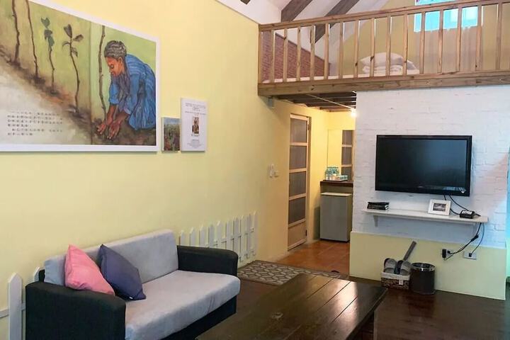 Room 35 of 60