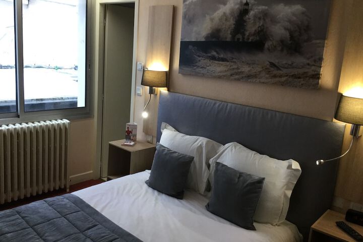 Room 9 of 67