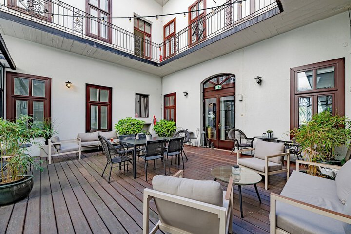 Terrace/Patio 46 of 68