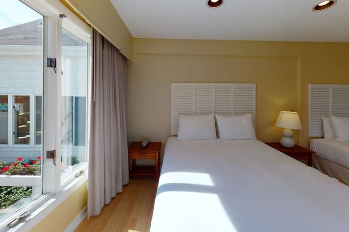 Room 31 of 85