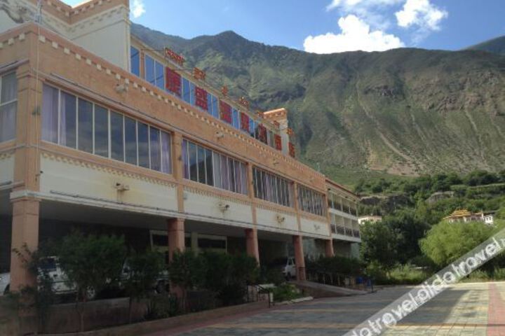 Hotel 12 of 25