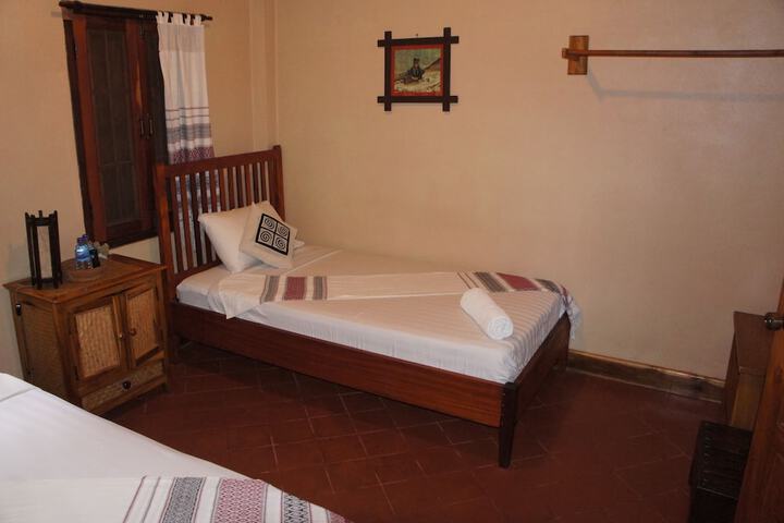 Room 18 of 53