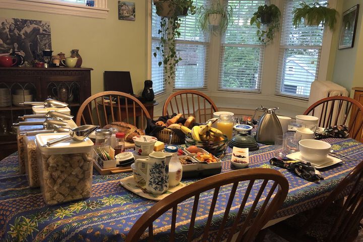 Breakfast/Coffee Service 21 of 25