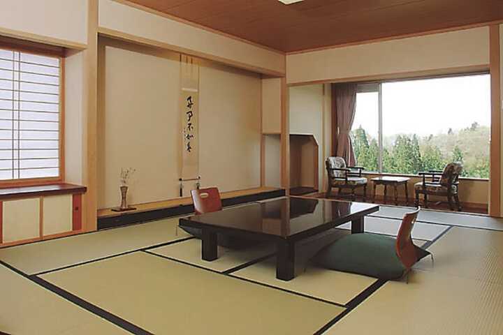 Room 13 of 54