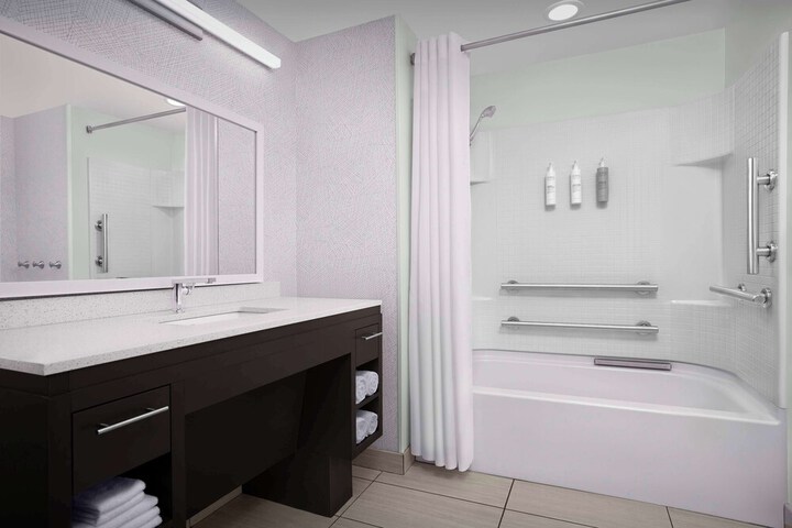 Bathroom shower