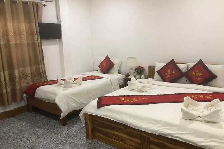 Room 16 of 32