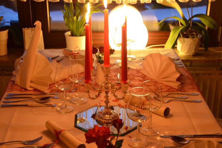 Dining 17 of 22