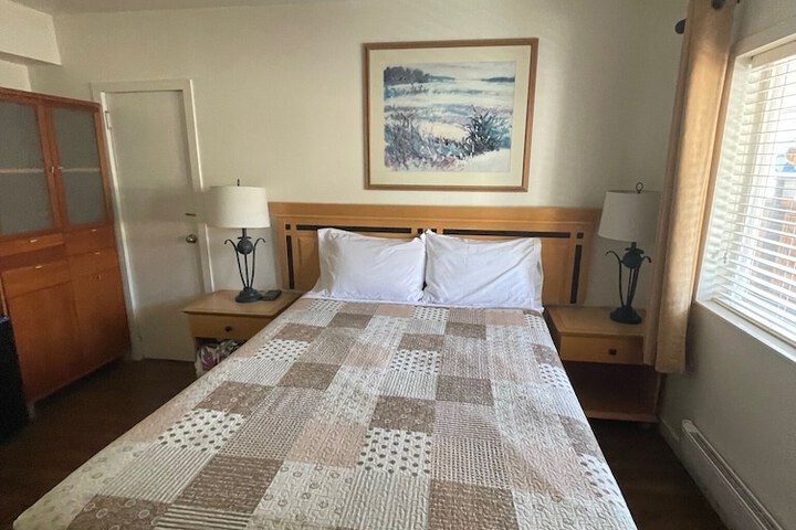 Room 17 of 66