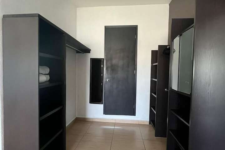 Room 79 of 165