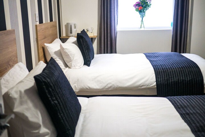 Room 8 of 26