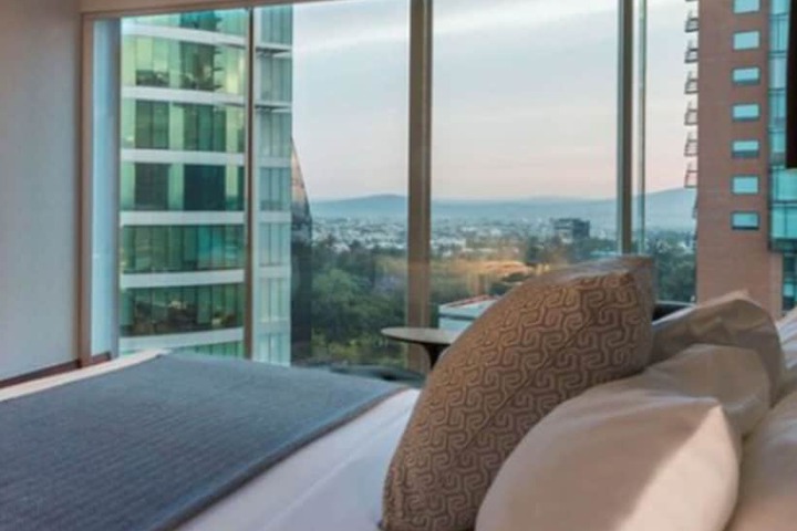 Hotel 18 of 18