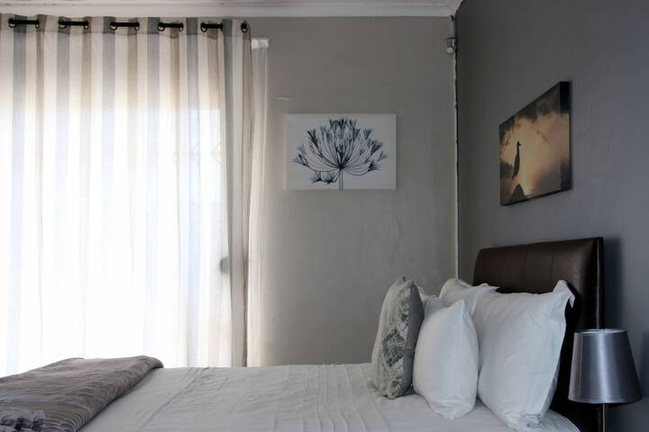Room 10 of 40