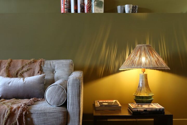 Lounge 14 of 22