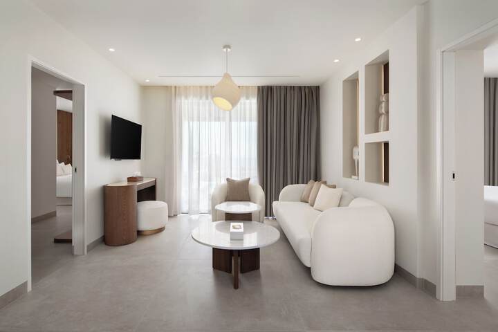 Room 30 of 90