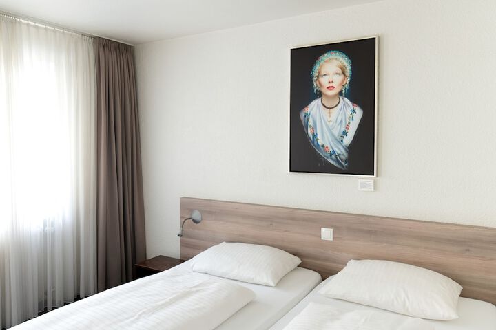 Room 22 of 60