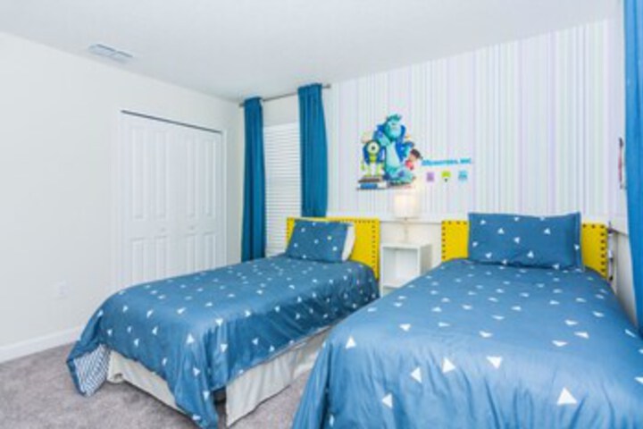 Room 47 of 73