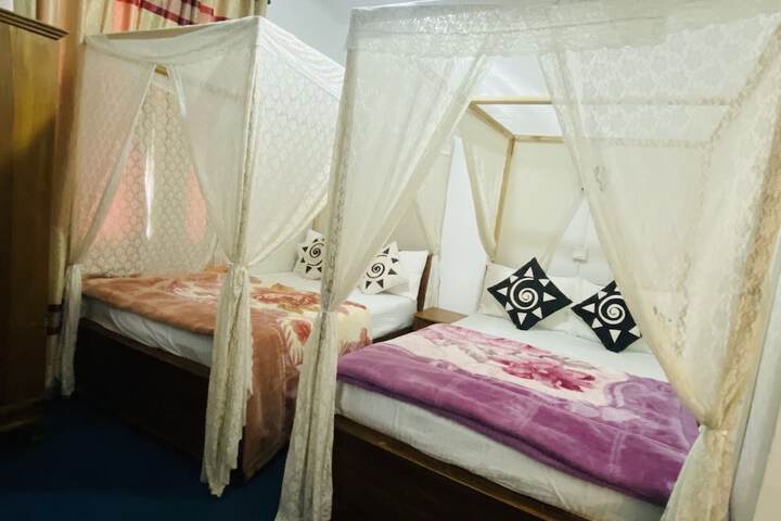 Room 8 of 29