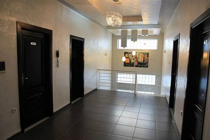 Ballroom/Hall 36 of 40