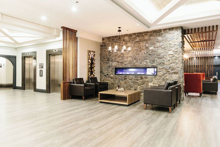 Lobby Photos