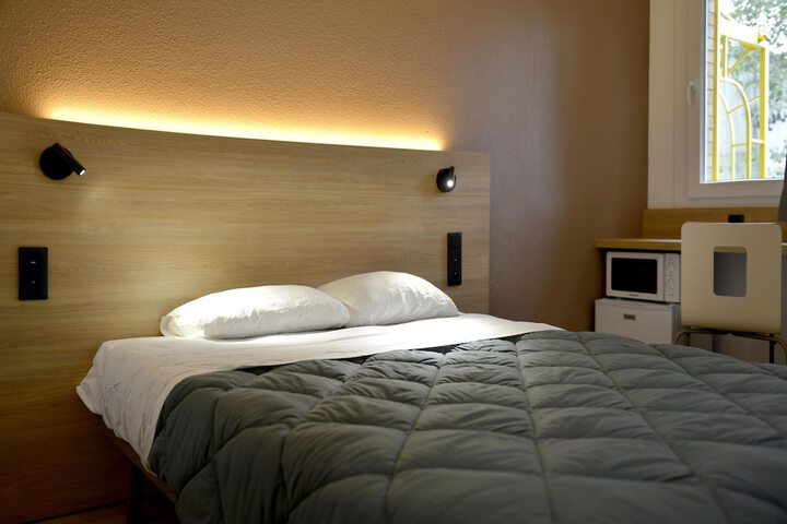 Room 20 of 40