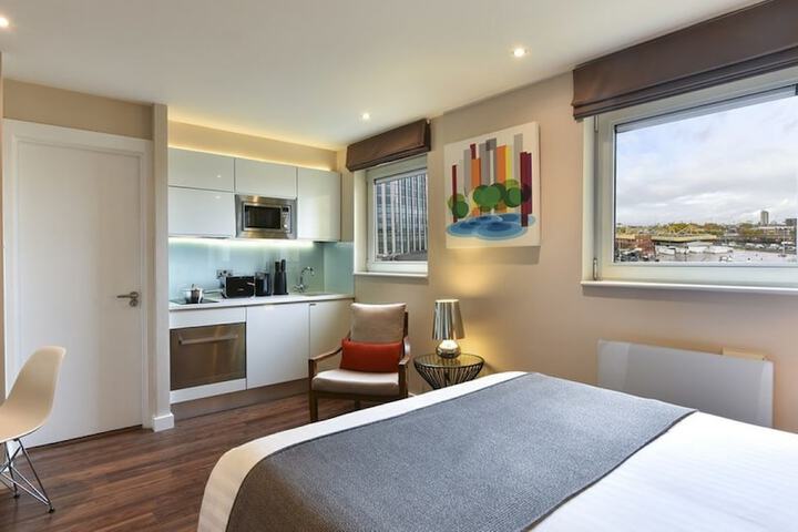 Room 3 of 36