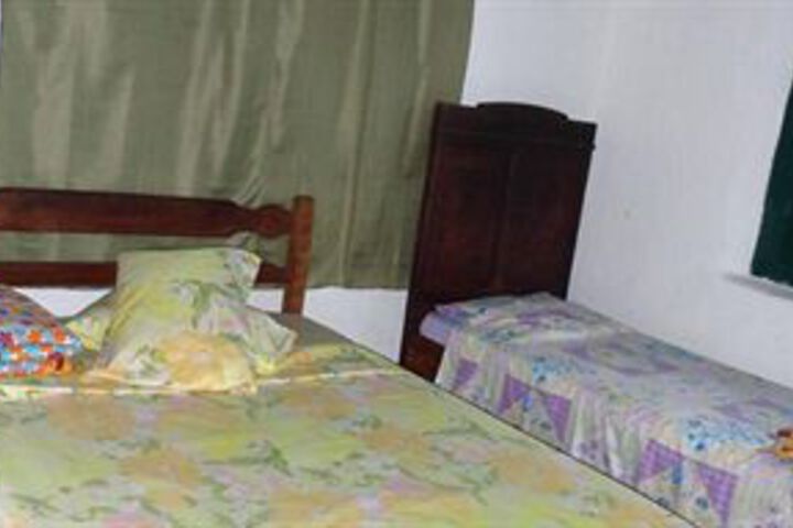 Room 9 of 19