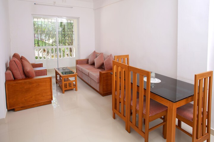 Room 4 of 61
