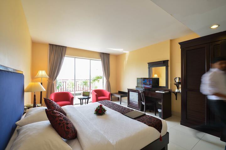 Room 20 of 144