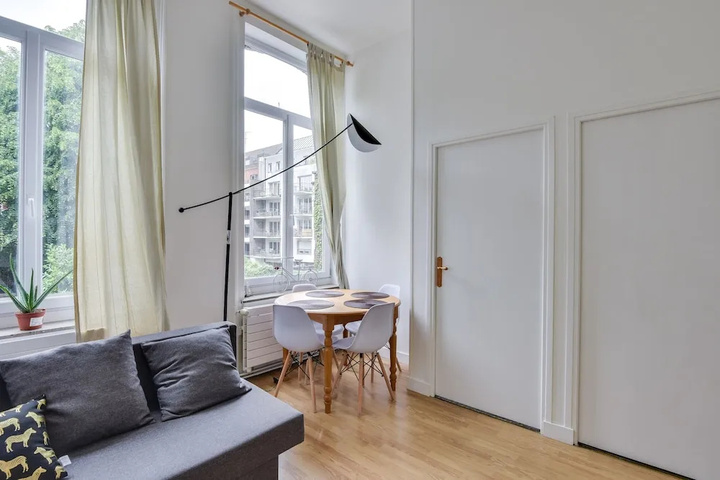 Room 4 of 14