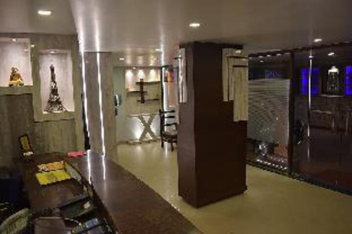 Hotel Harjit Residency