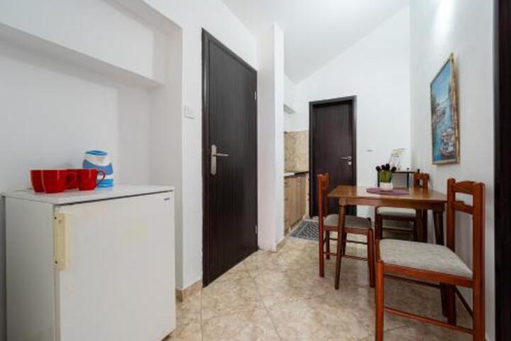 General 11 of 21