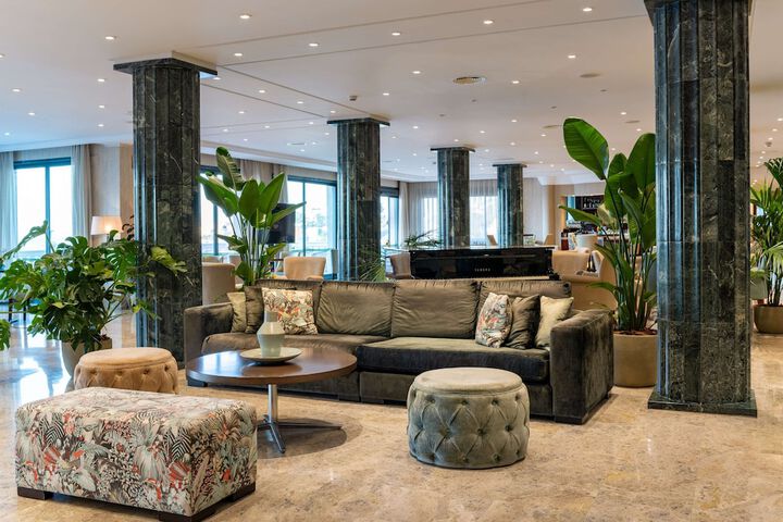 Lobby Entry