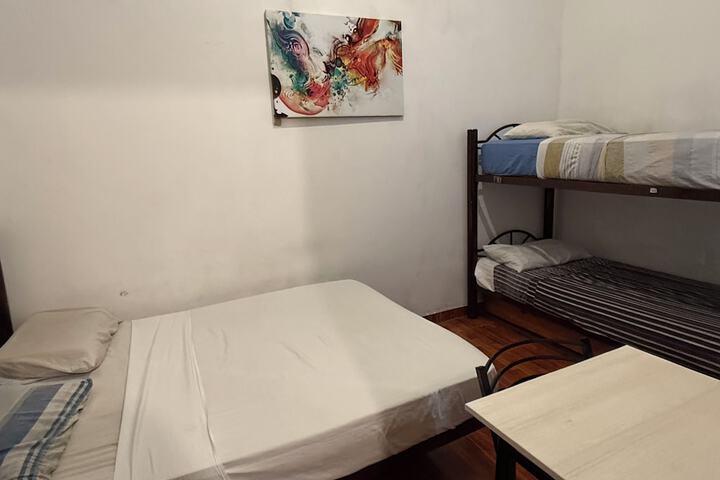 Room 12 of 33