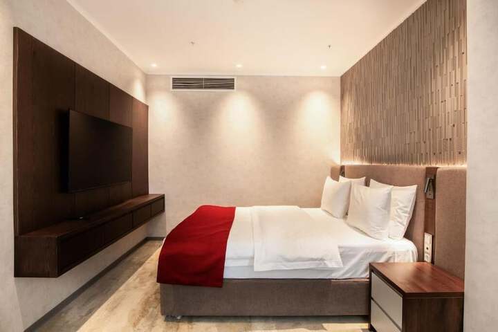 Room 46 of 93
