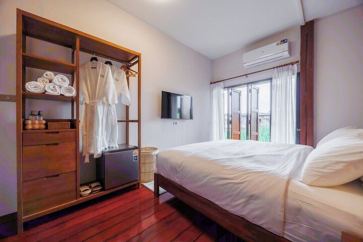 Room 18 of 38