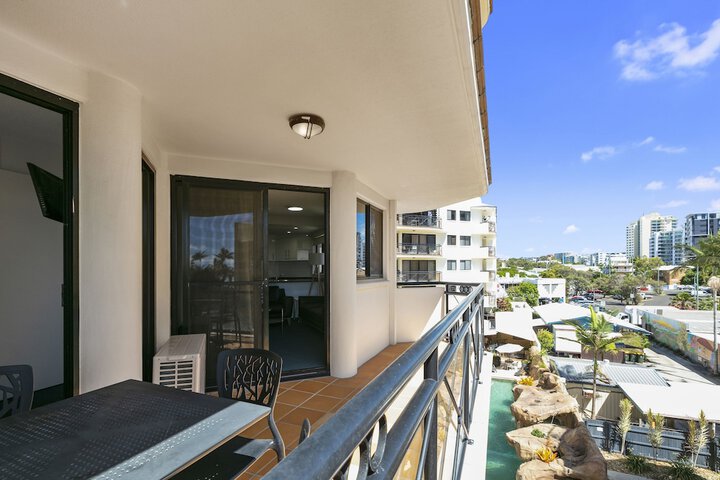 Terrace/Patio 100 of 187