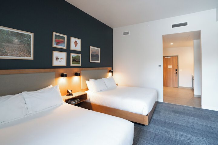 Room 18 of 49