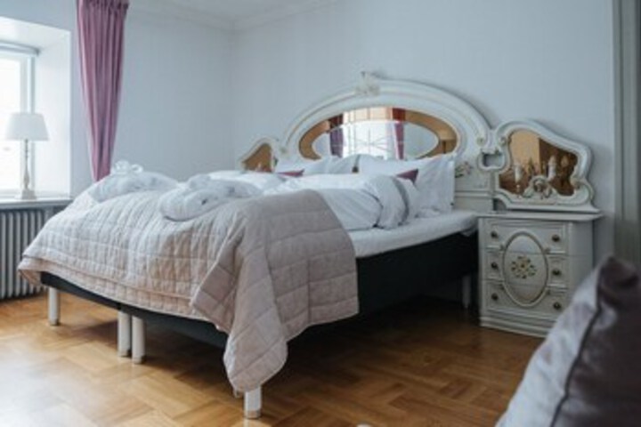 Room 97 of 115