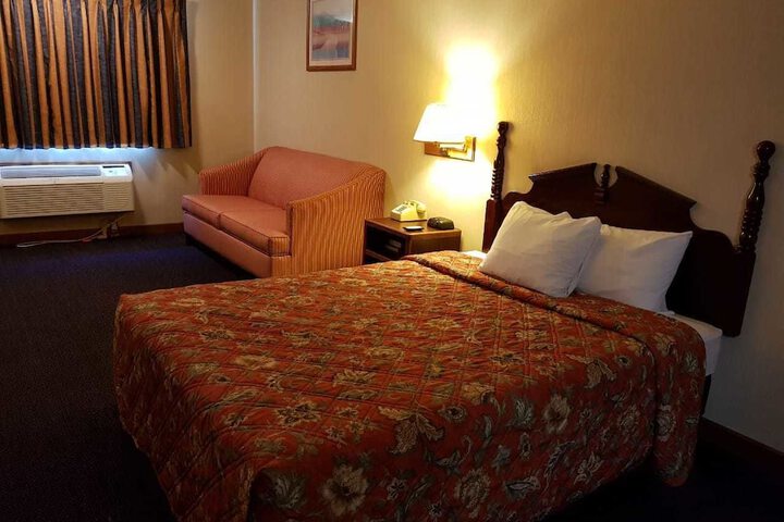 Room 21 of 56